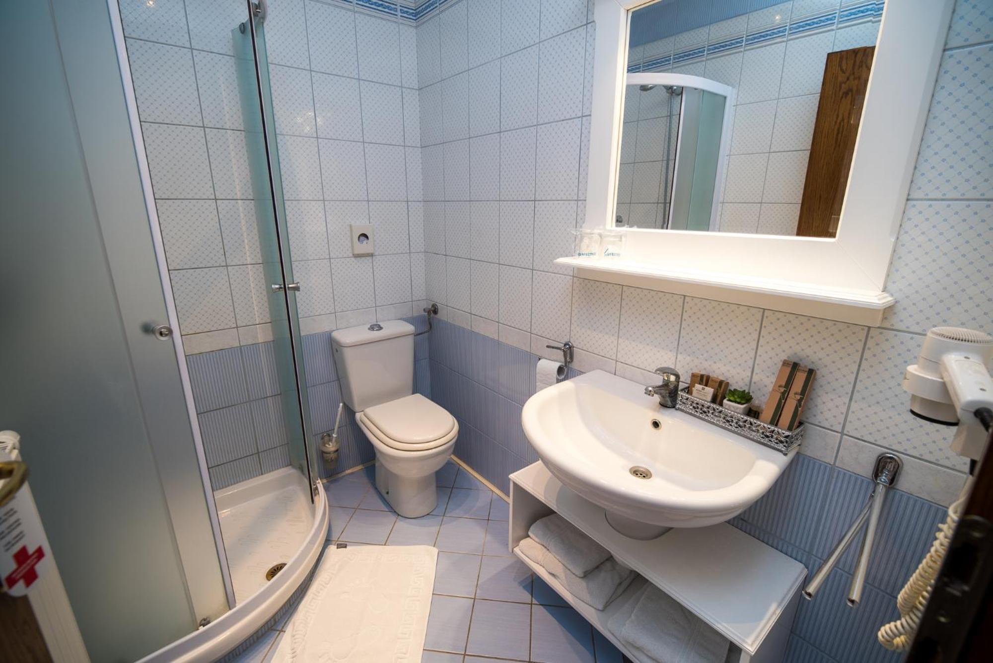 Splavar Rooms Brežice الغرفة الصورة